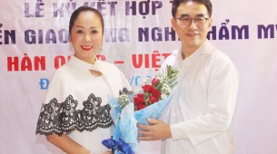Trung tâm phẫu thuật thẩm mỹ Trương Kiều Xuân kí kết hợp tác Việt- Hàn