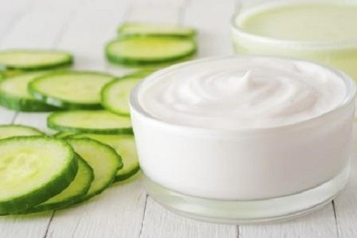 Trị mụn bằng dưa leo kết hợp với sữa chua tri-mun-bang-dua-leo