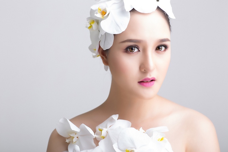 tắm trắng phi thuyền review